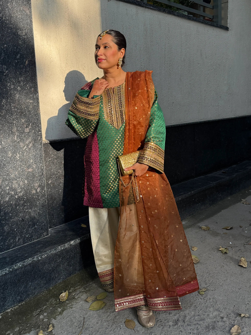 Pyoor Alizeh Colorblock Farshi Set featuring lined brocade kurta