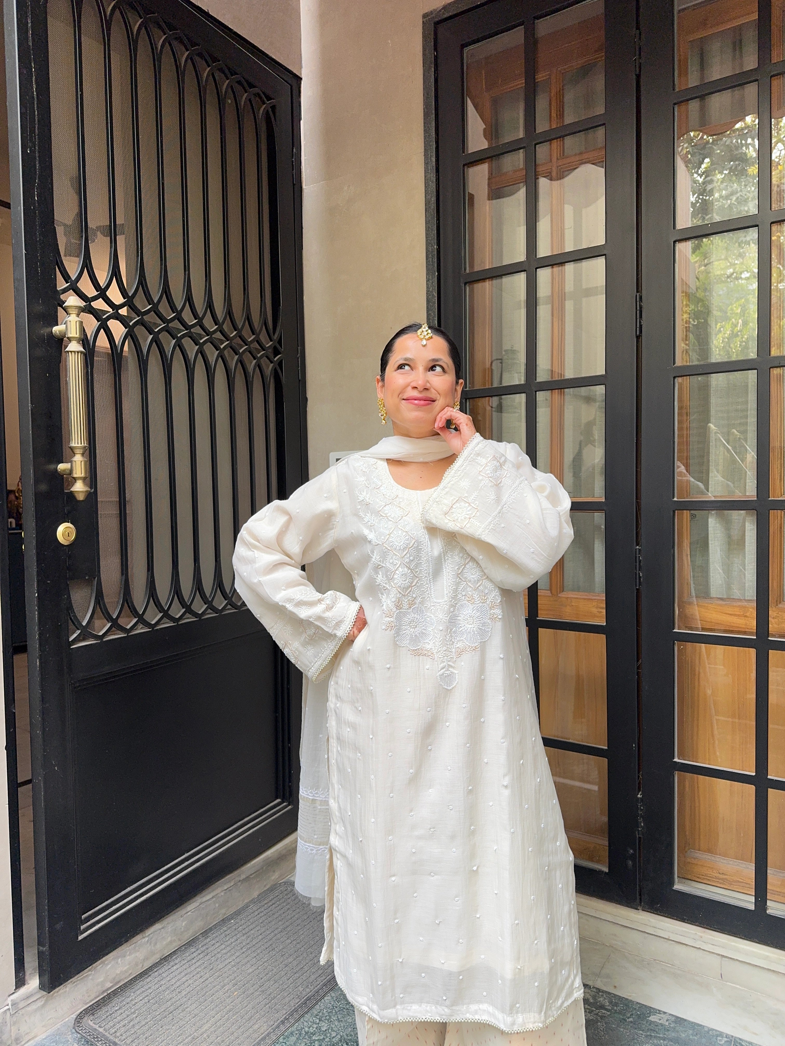 Pyoor Amreen Hand Embroidered Farshi Set designed in oversized fit with detailed embroidery.