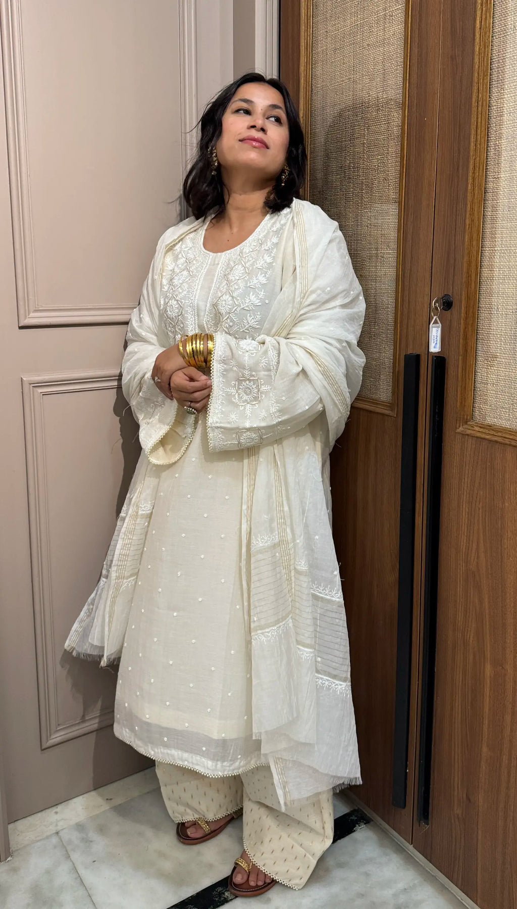 Pyoor’s Amreen Hand Embroidered Farshi Set with embroidered dupatta for festive occasions.