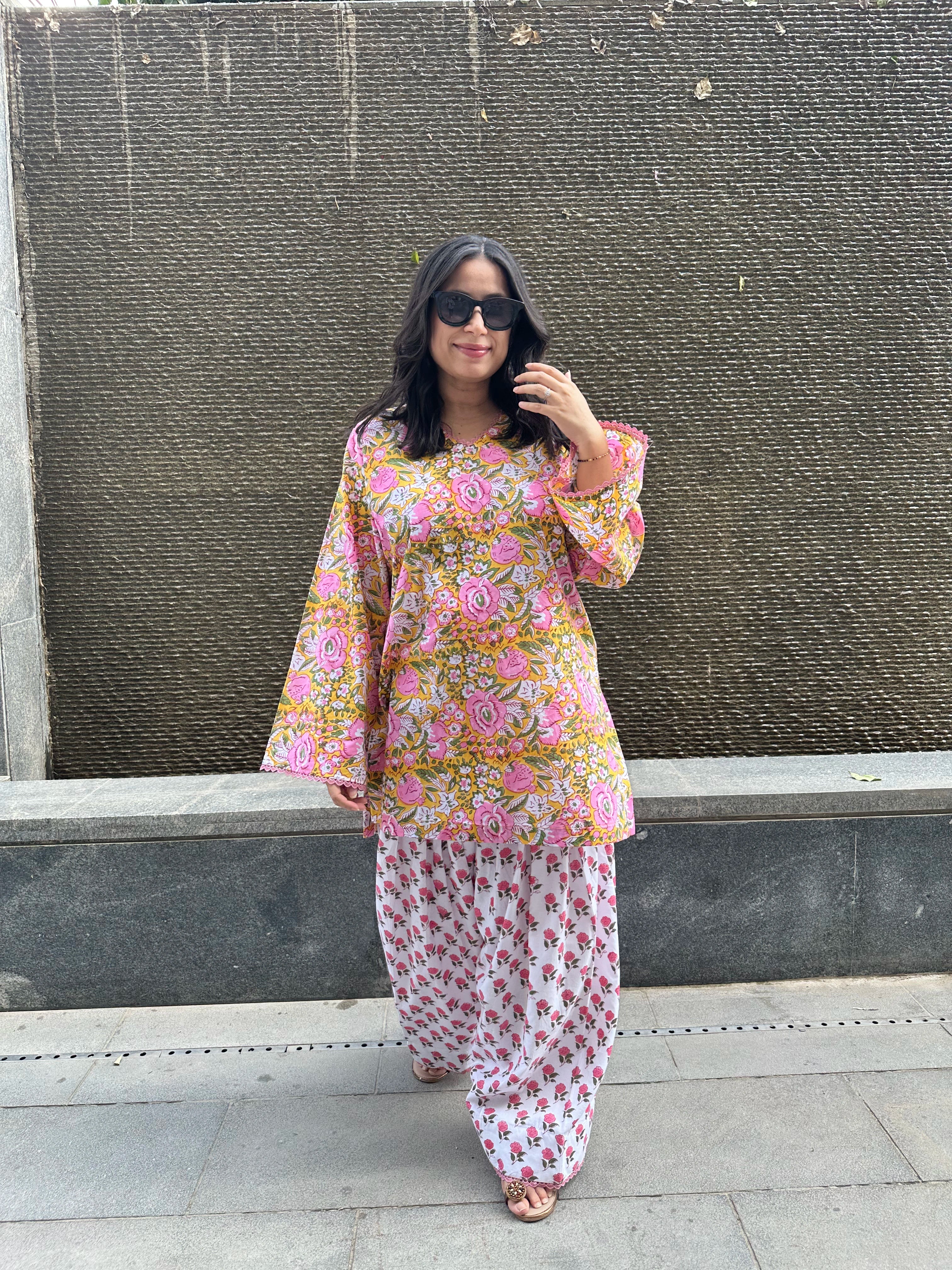 Apricot Farshi Set by Pyoor made with lightweight cotton fabric