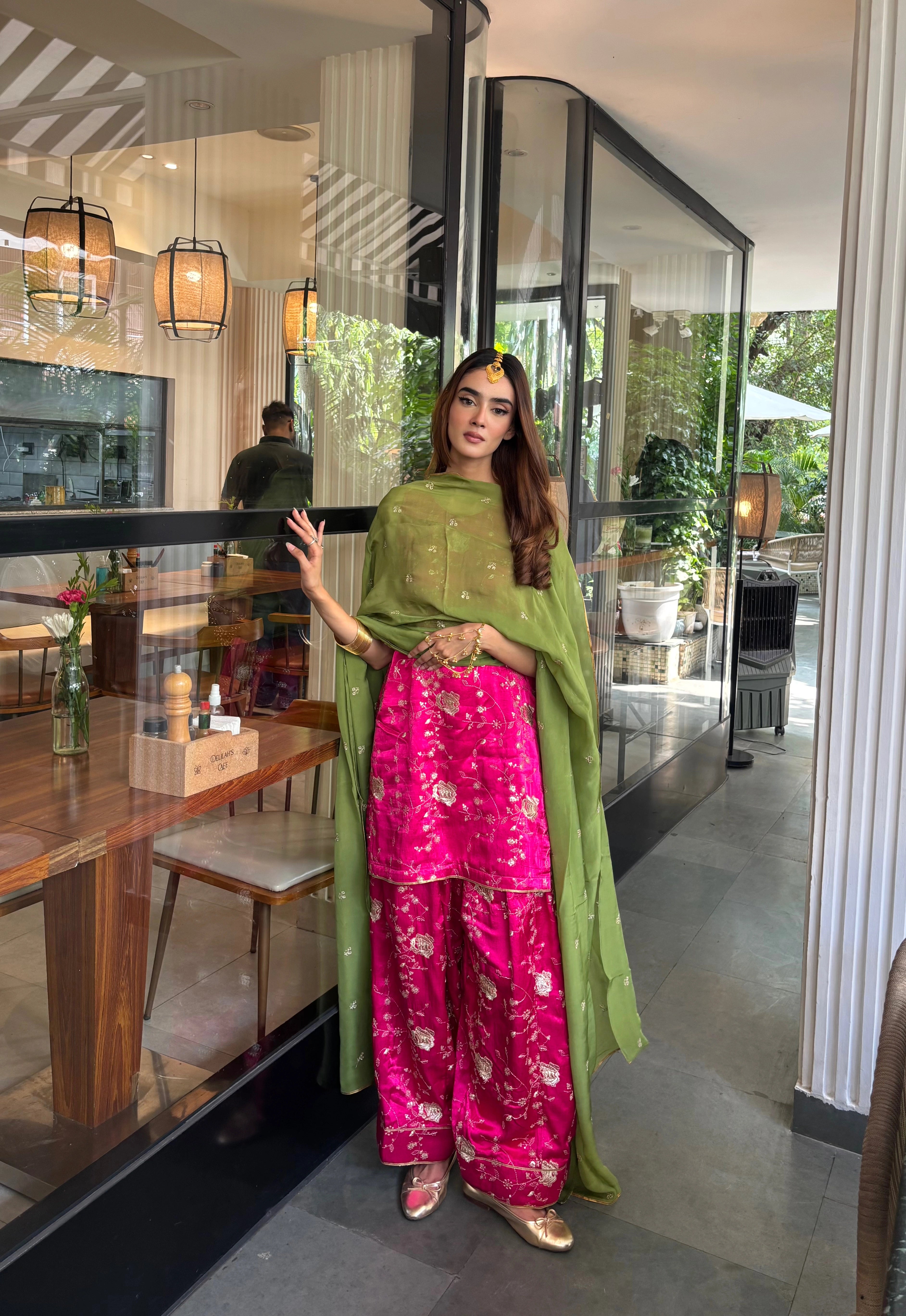 Pyoor's Blush Pink Vintage Farshi Set featuring embroidered farshi salwar