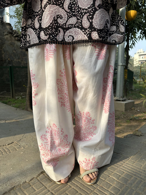 Coco Block Print Farshi Pyoor cotton farshi set with contrast block prints