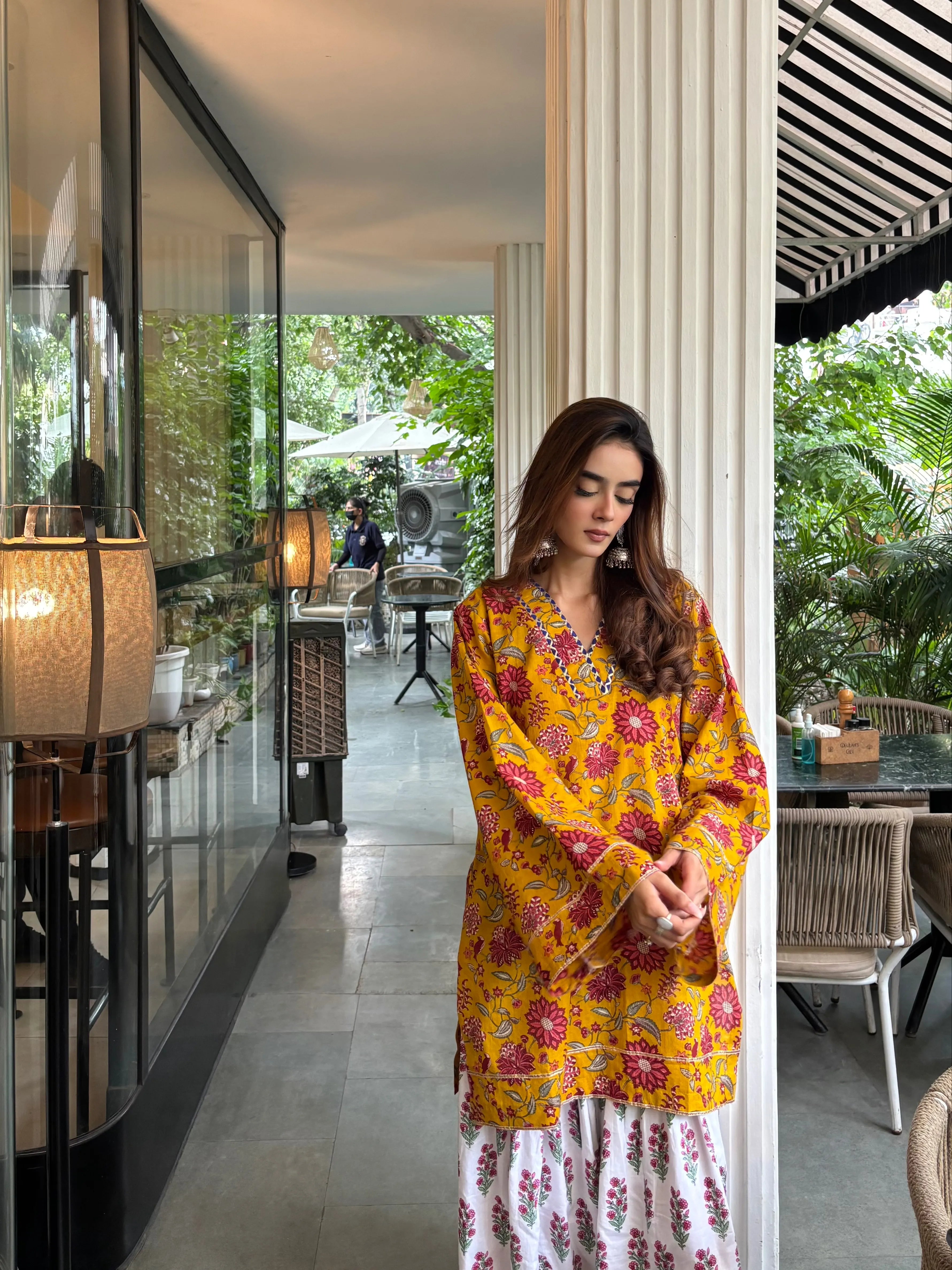 Pyoor Daffodil Cotton Farshi Set featuring block print detailing