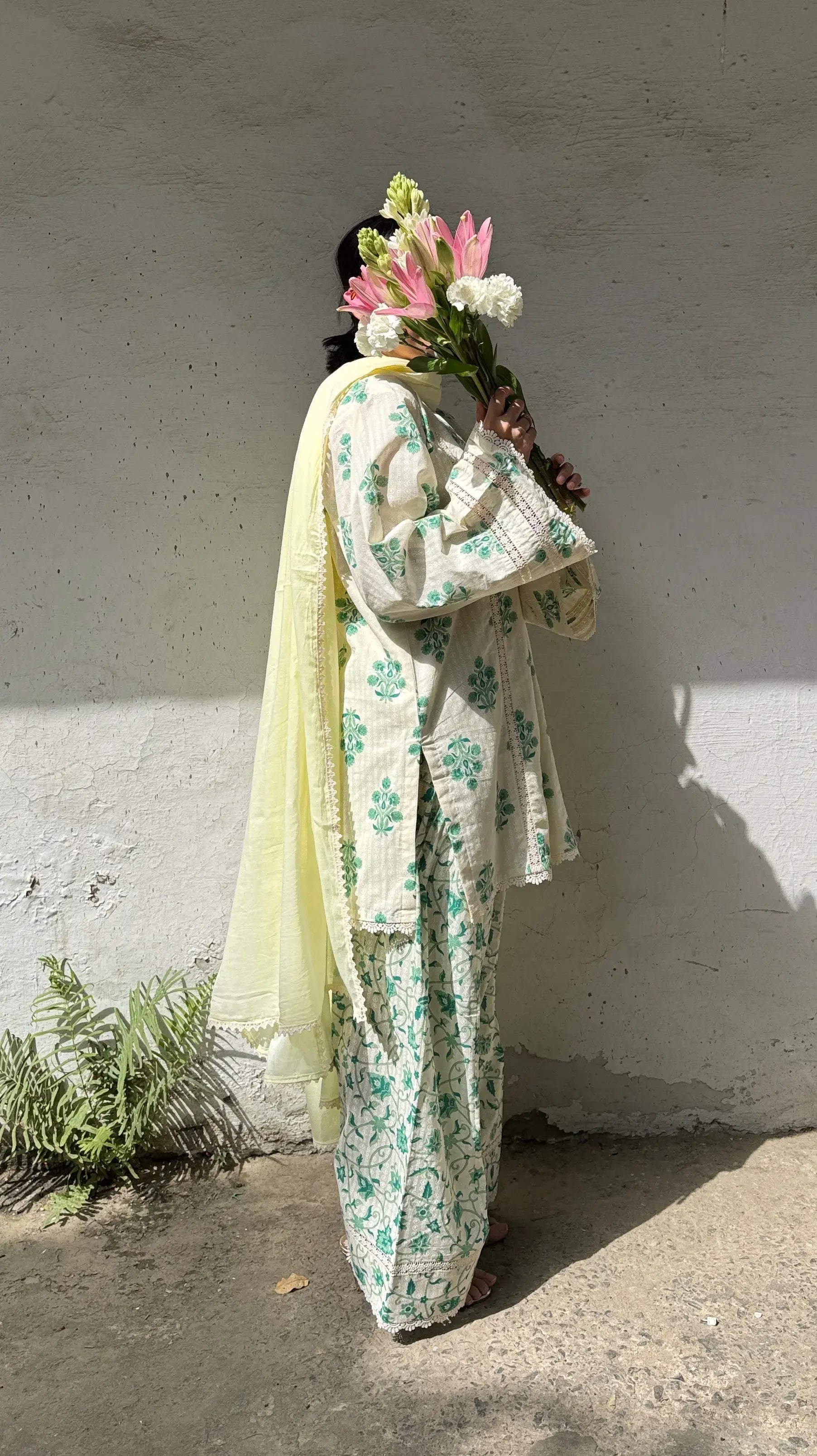 Dhaaga Block Print Farshi Kurta Set in Green by Pyoor crafted in soft cotton with lace dupatta