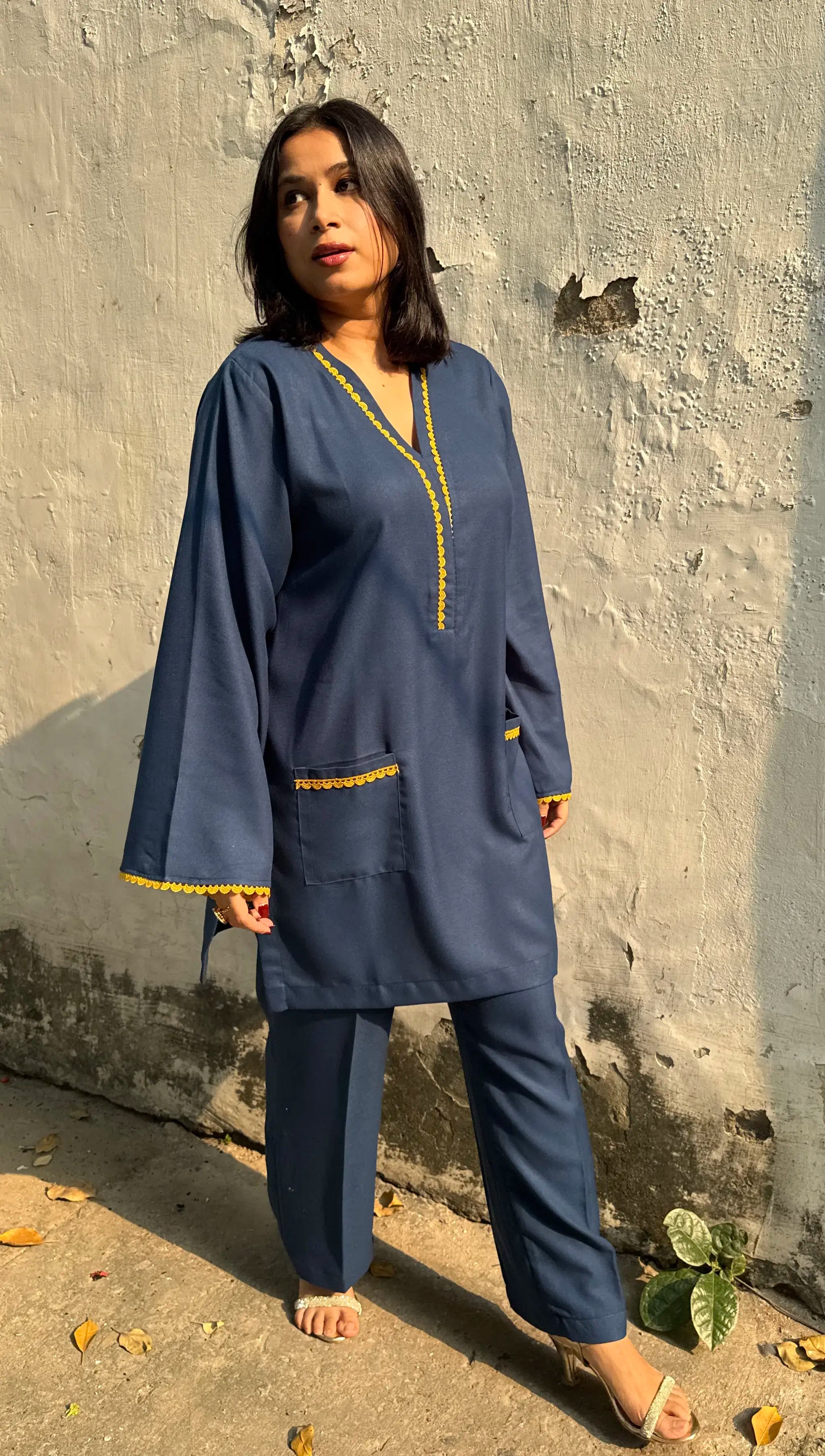 Pyoor Dhaaga Navy Blue Winter Kurta Set with Pashmina Shawl in a relaxed cozy fit