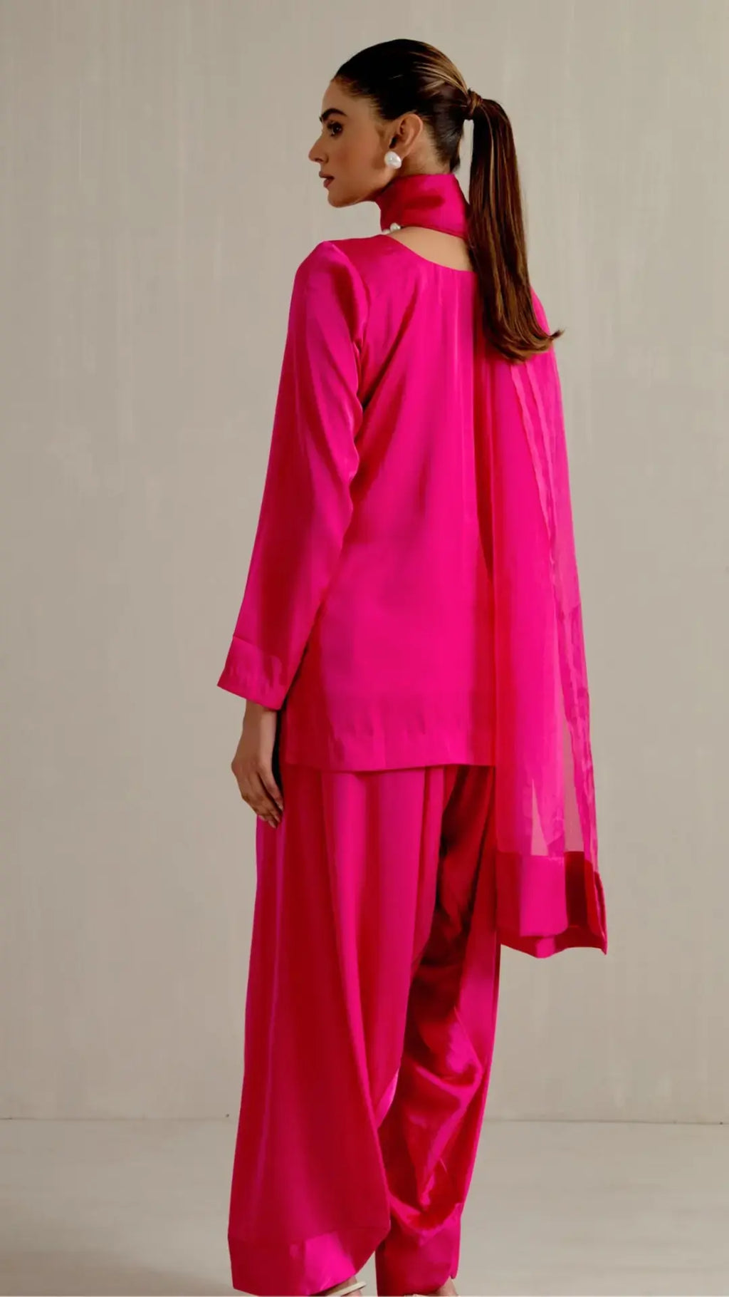 Elegant 'GULAAB' Middle Eastern Kurta set with Dupatta by Pyoor for women