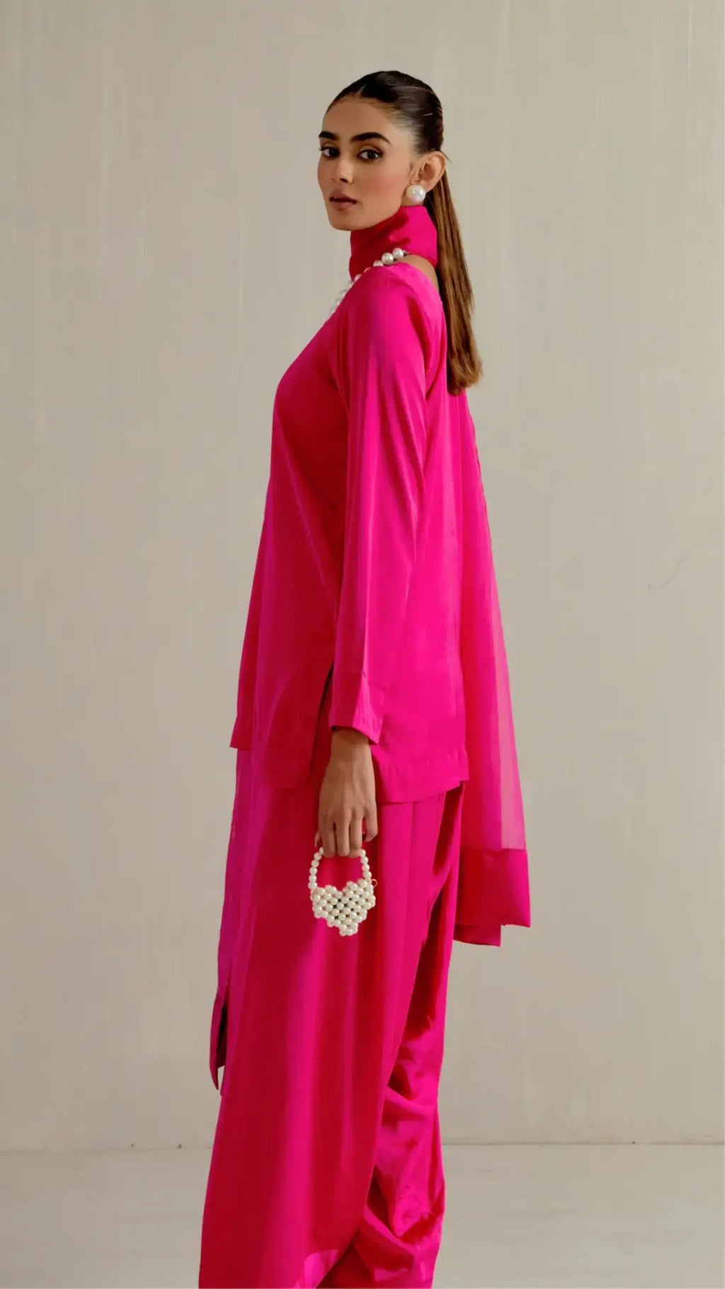 Pyoor 'GULAAB' Middle Eastern Kurta set with Dupatta featuring Afghani salwar design