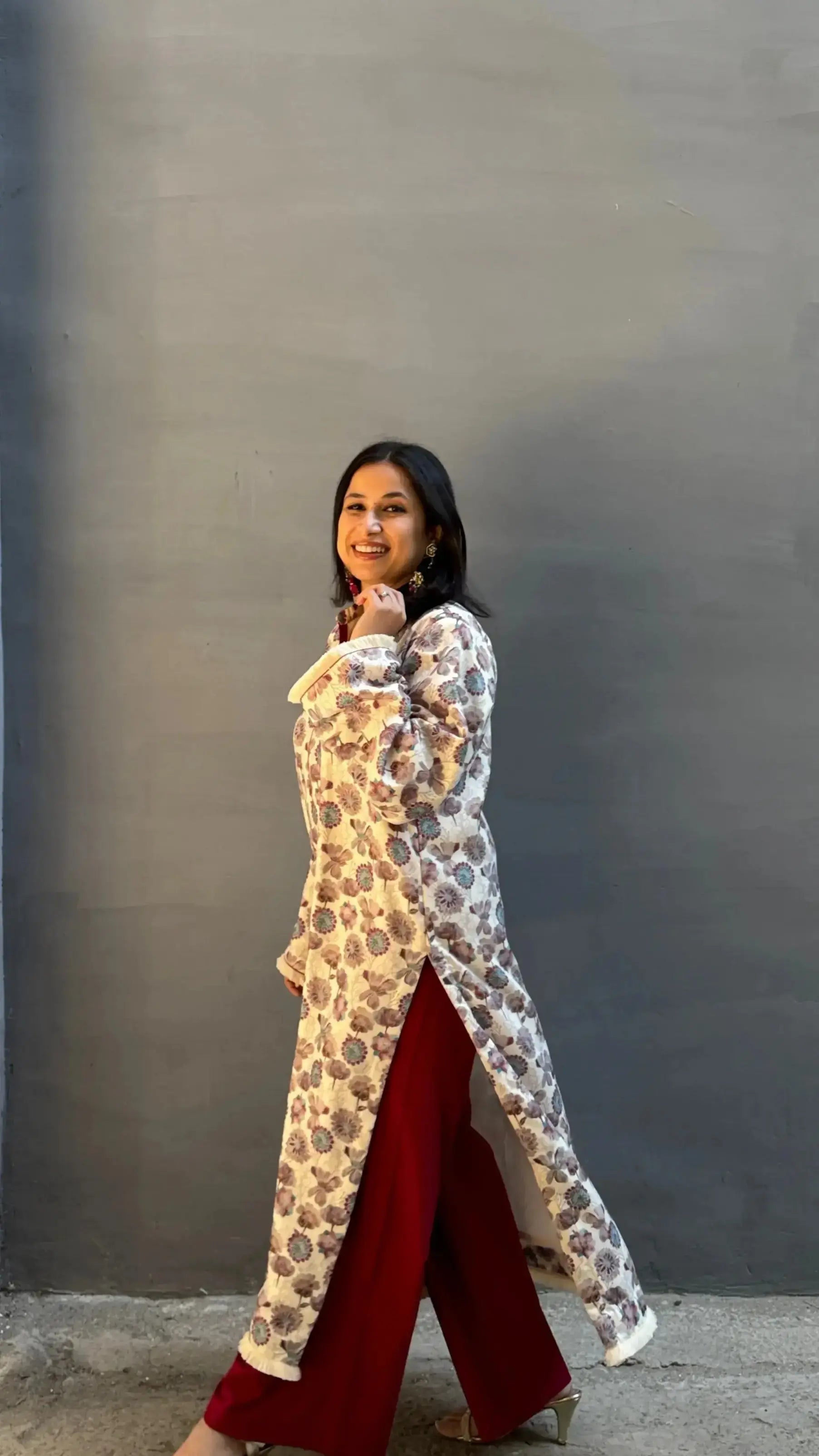 Dhaaga White Suit Set in Winter Spun