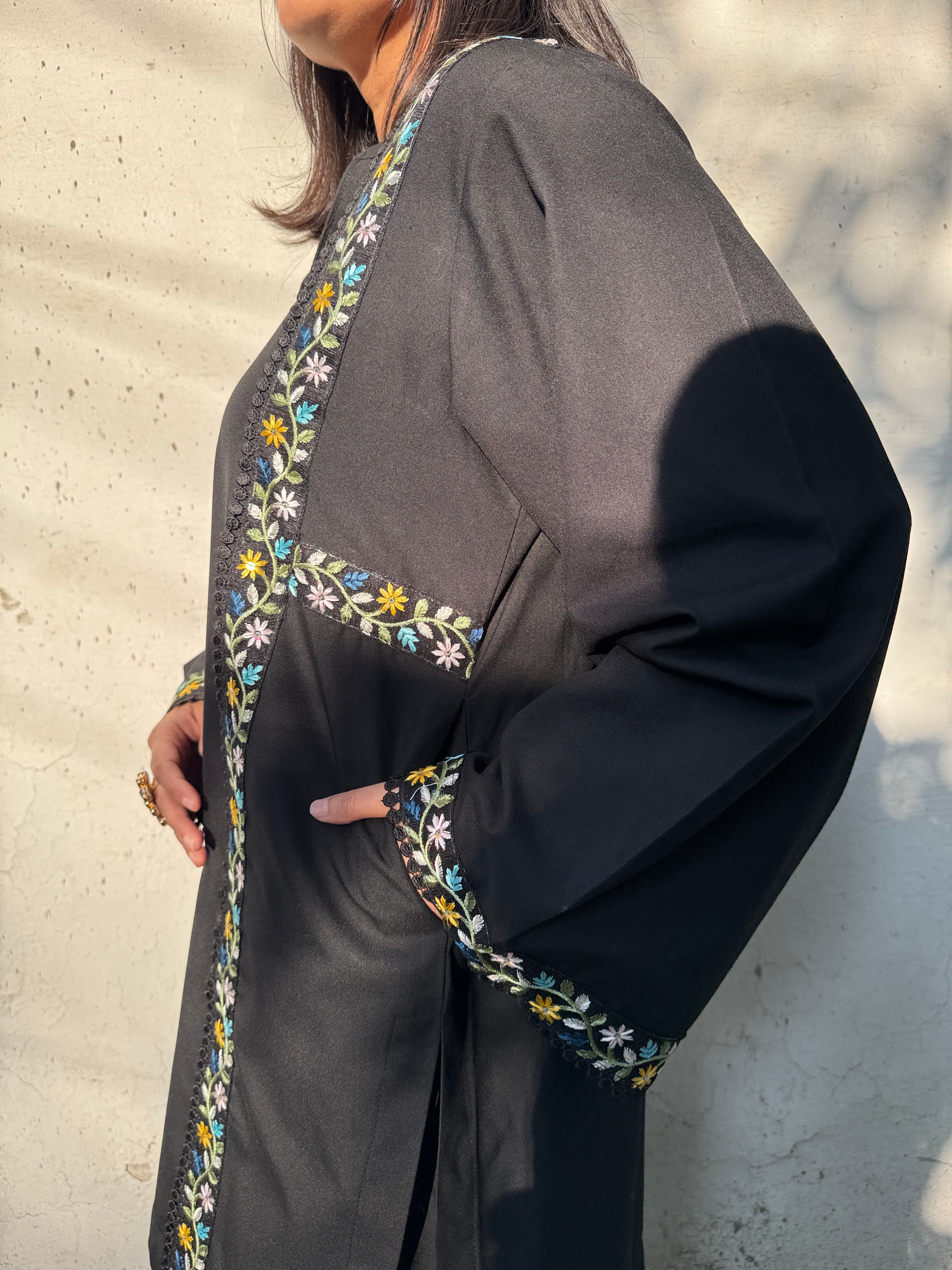 Solids Black Pashmina Farshi Set