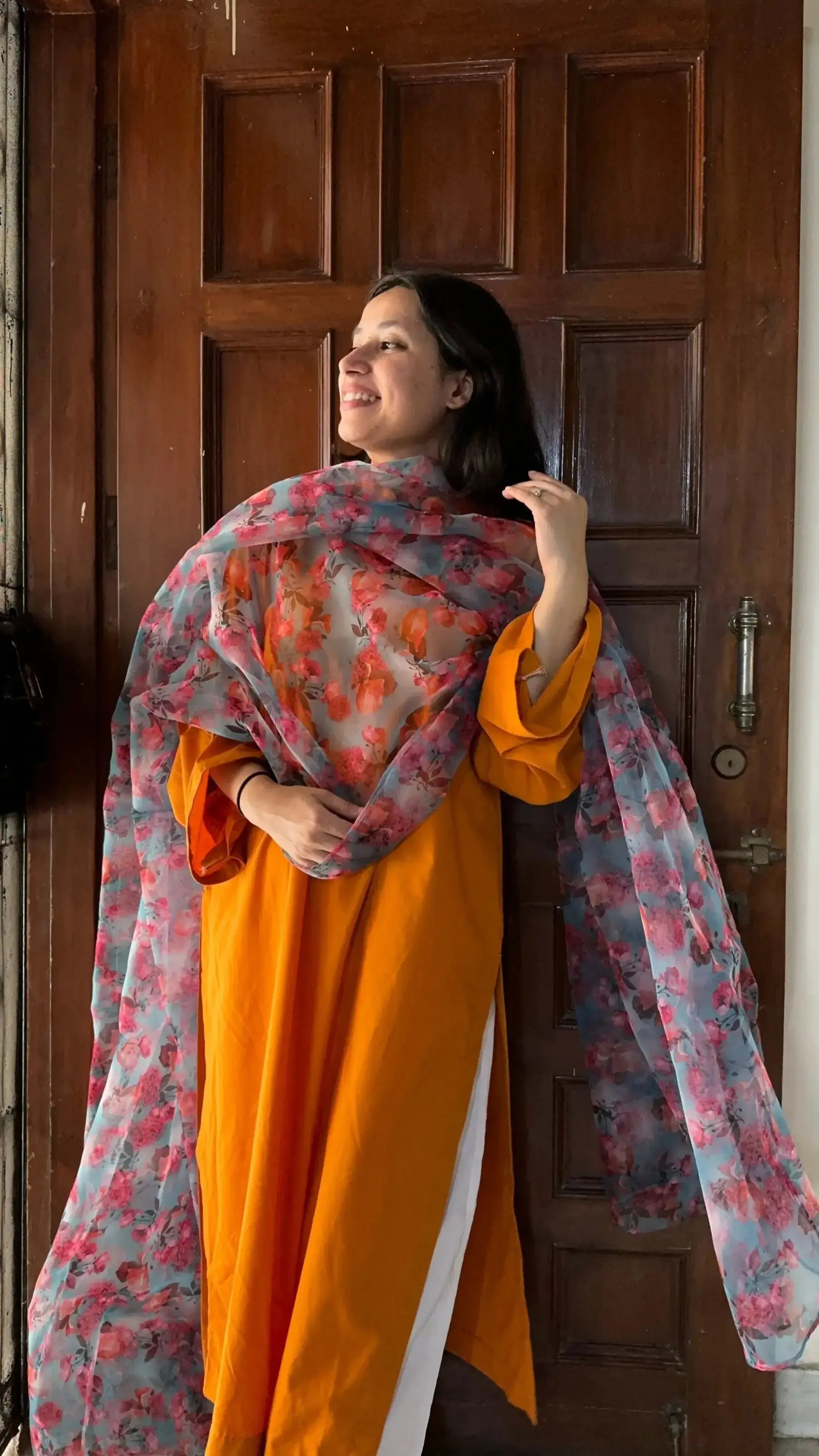 SOLIDS Saffron Set in oversized fit