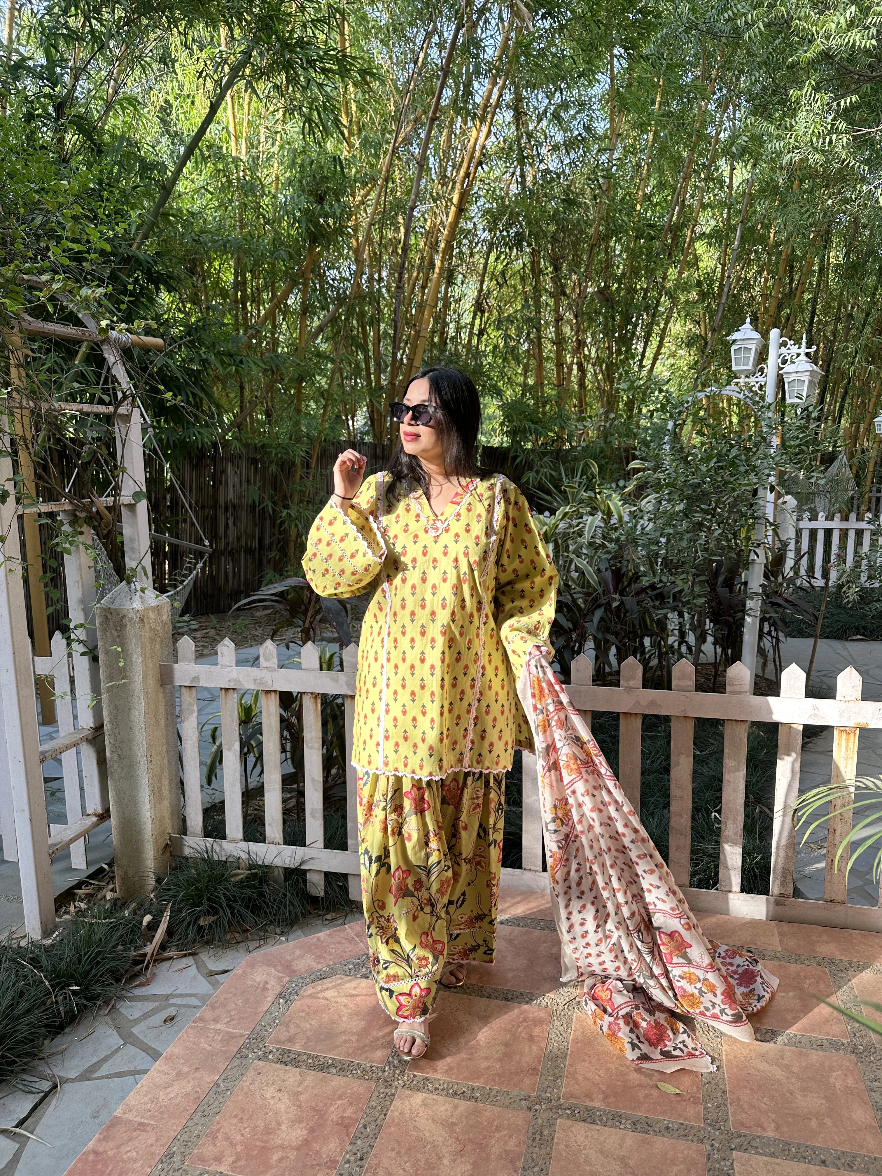 Lia Green Pastel Farshi Set by Pyoor crafted in soft cotton for everyday elegance