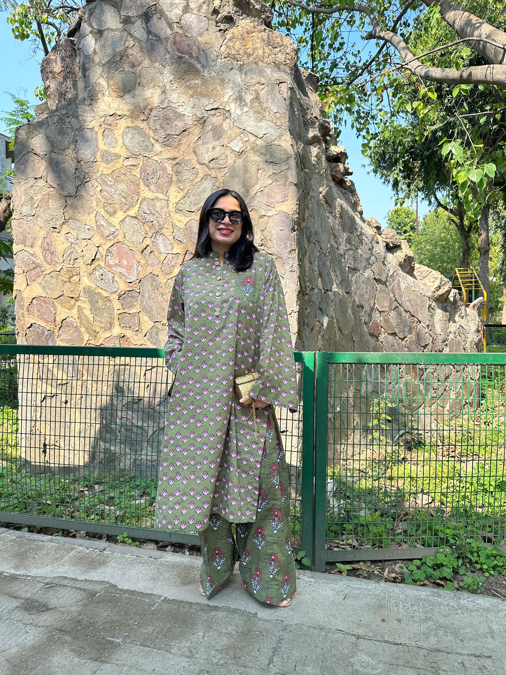 Lisa Oversized fit Farshi Set by Pyoor with beautiful block prints in cotton and relaxed silhouette