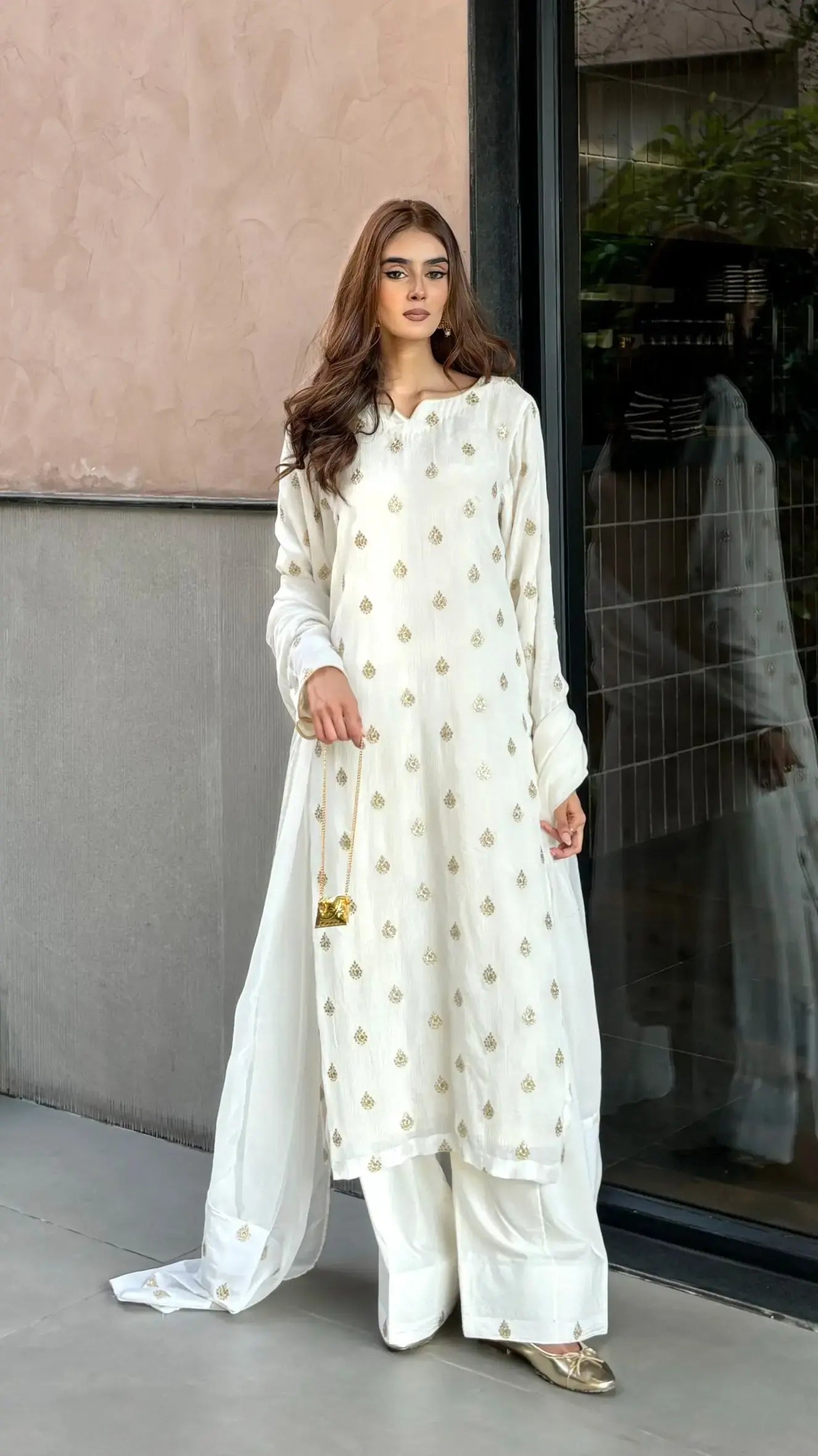 Pyoor’s Moringa Farshi Salwar Suit Set with wide farshi salwar in an oversized silhouette.