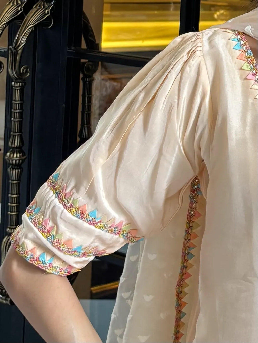 Nazm Peach Silk Farshi Set