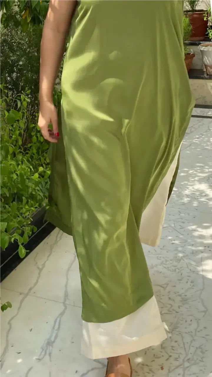 Green Neem Co-ord Set in Middle Eastern Fit by Pyoor with sleeveless summer kurta and pants