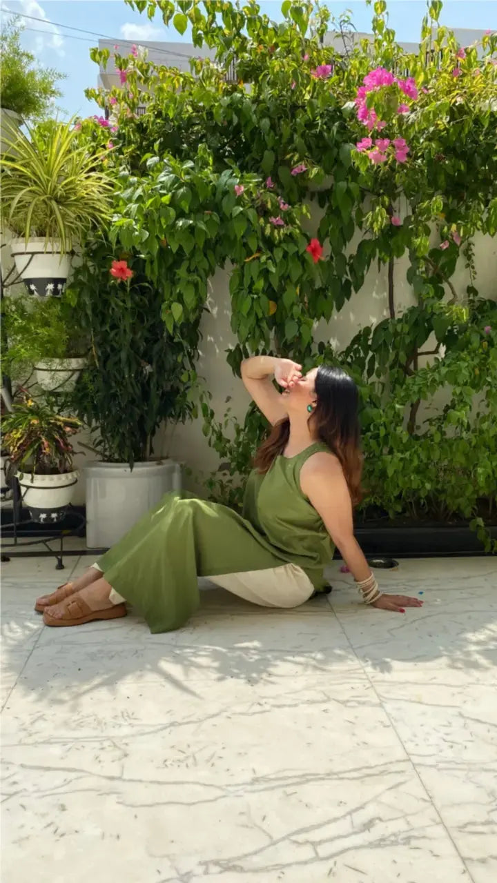 Pyoor’s Neem Co-ord Set in Middle Eastern Fit with semi-V neck kurta and flared cotton pants