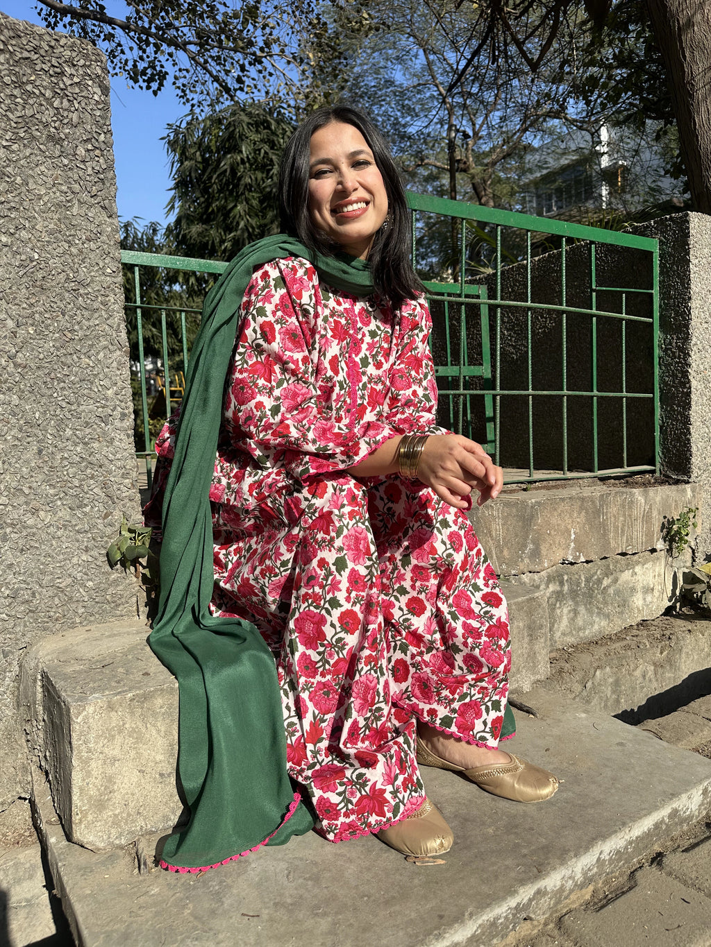 Nooria Floral Farshi Set by Pyoor in flowery print with relaxed oversized fit