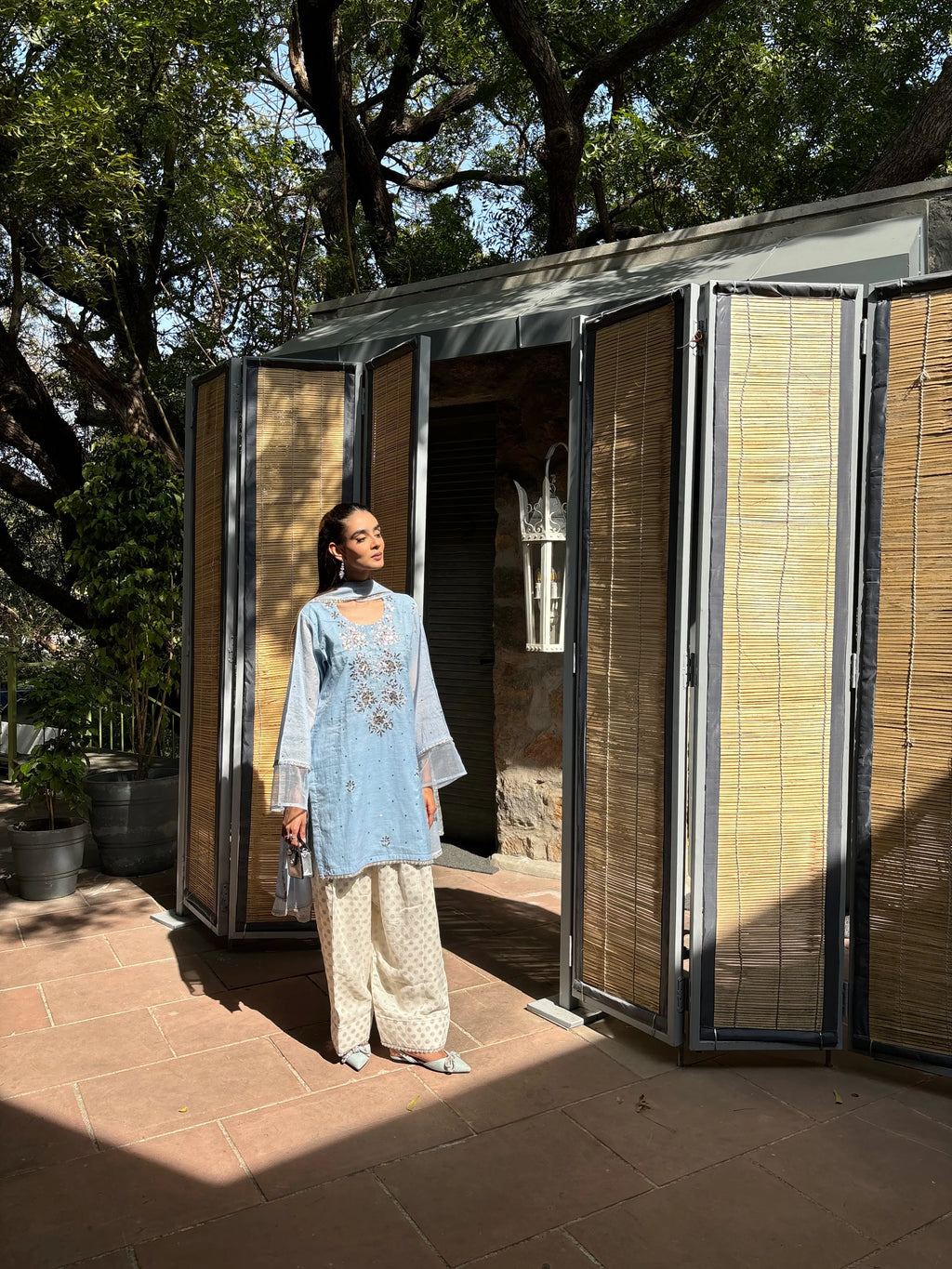 Powder Blue Mukaish Handwork Farshi by Pyoor – Traditional beauty in mul chanderi and georgette.