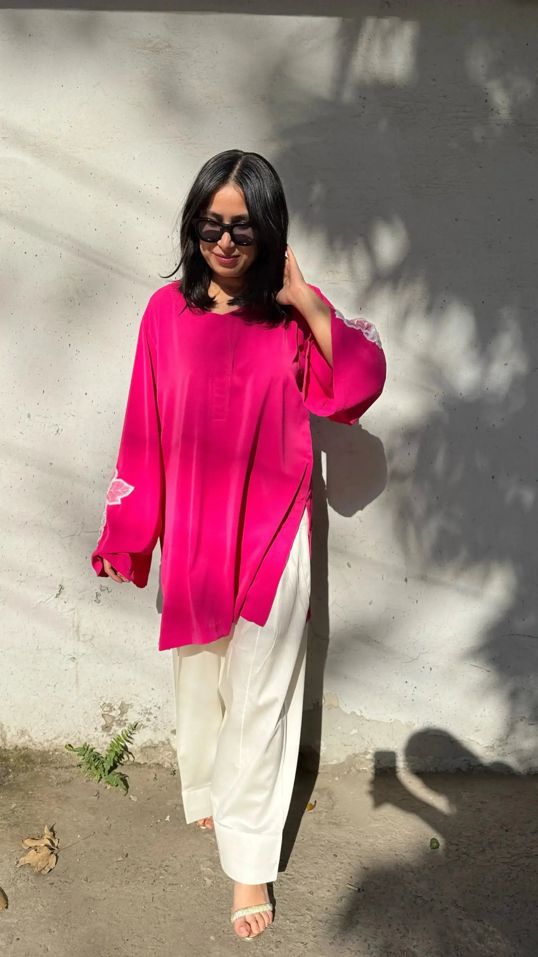 Elegant Pyoor Solids Gulabi Farshi Salwar Suit Set featuring bell sleeves embroidery