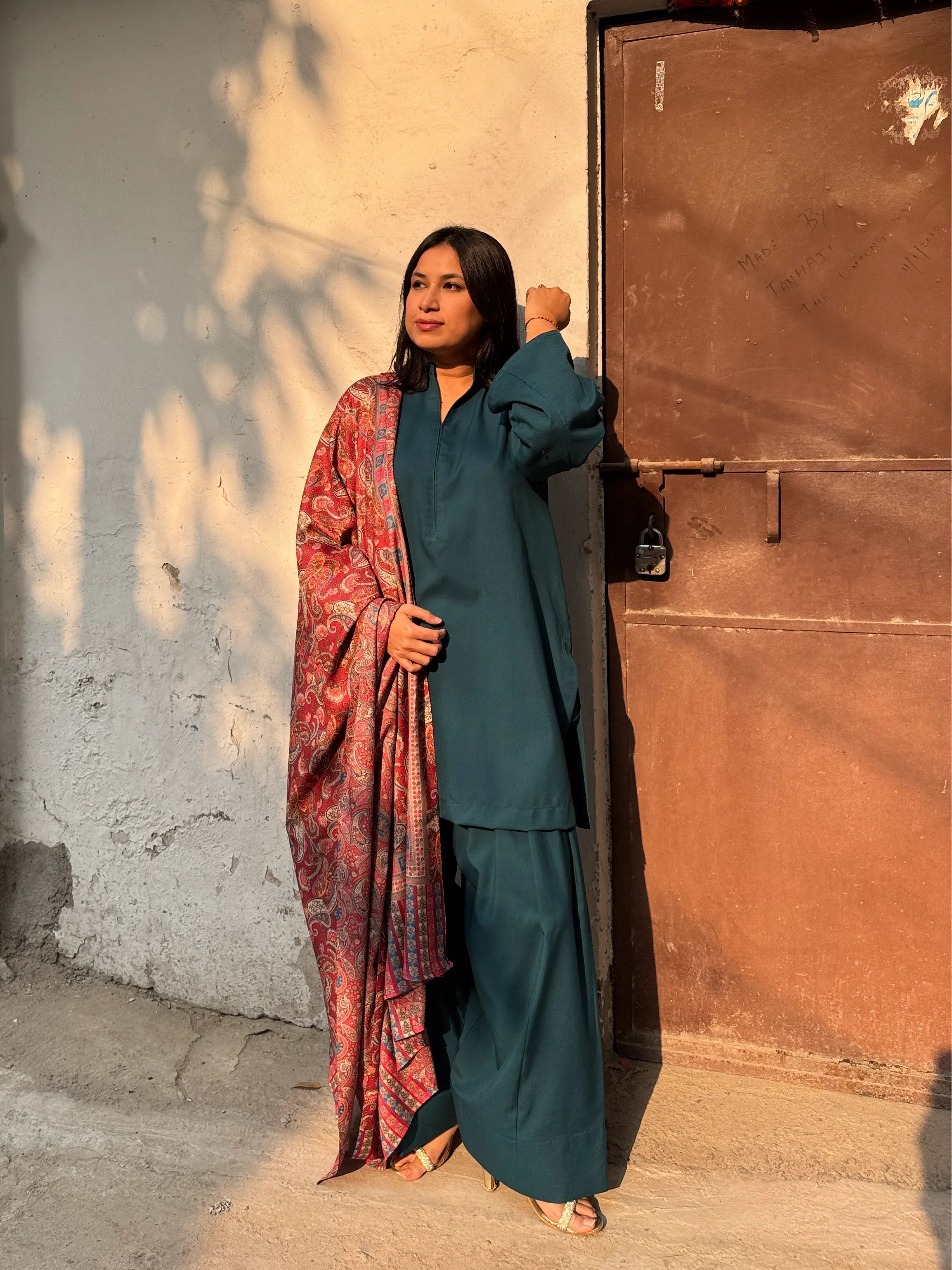 Pyoor Solids Ferozi Green Winter Spun Set with oversized kurta and spun farshi salwar