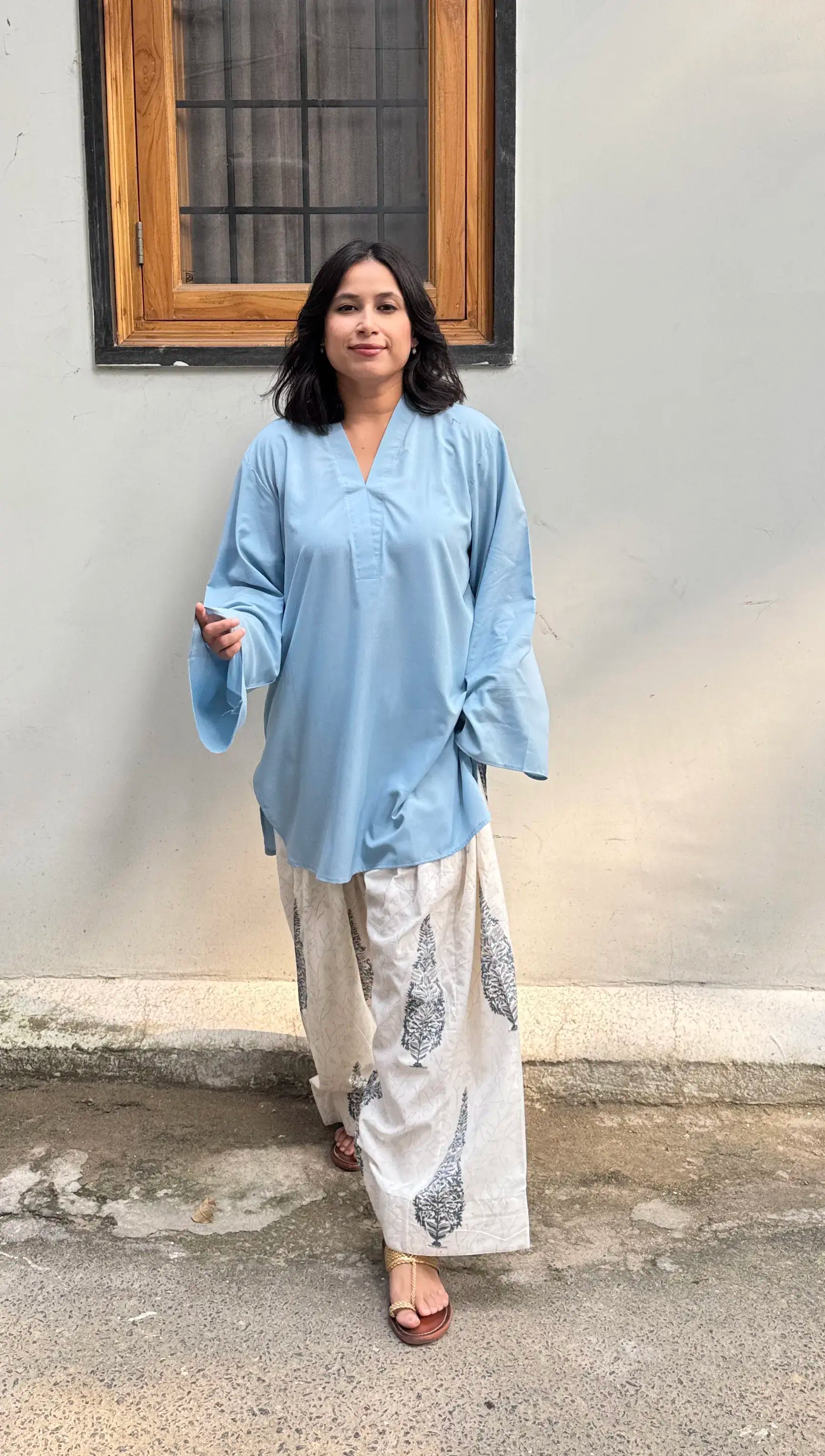 Pyoor cotton Solids Mughal Farshi set featuring oversized kurta with hand block print salwar