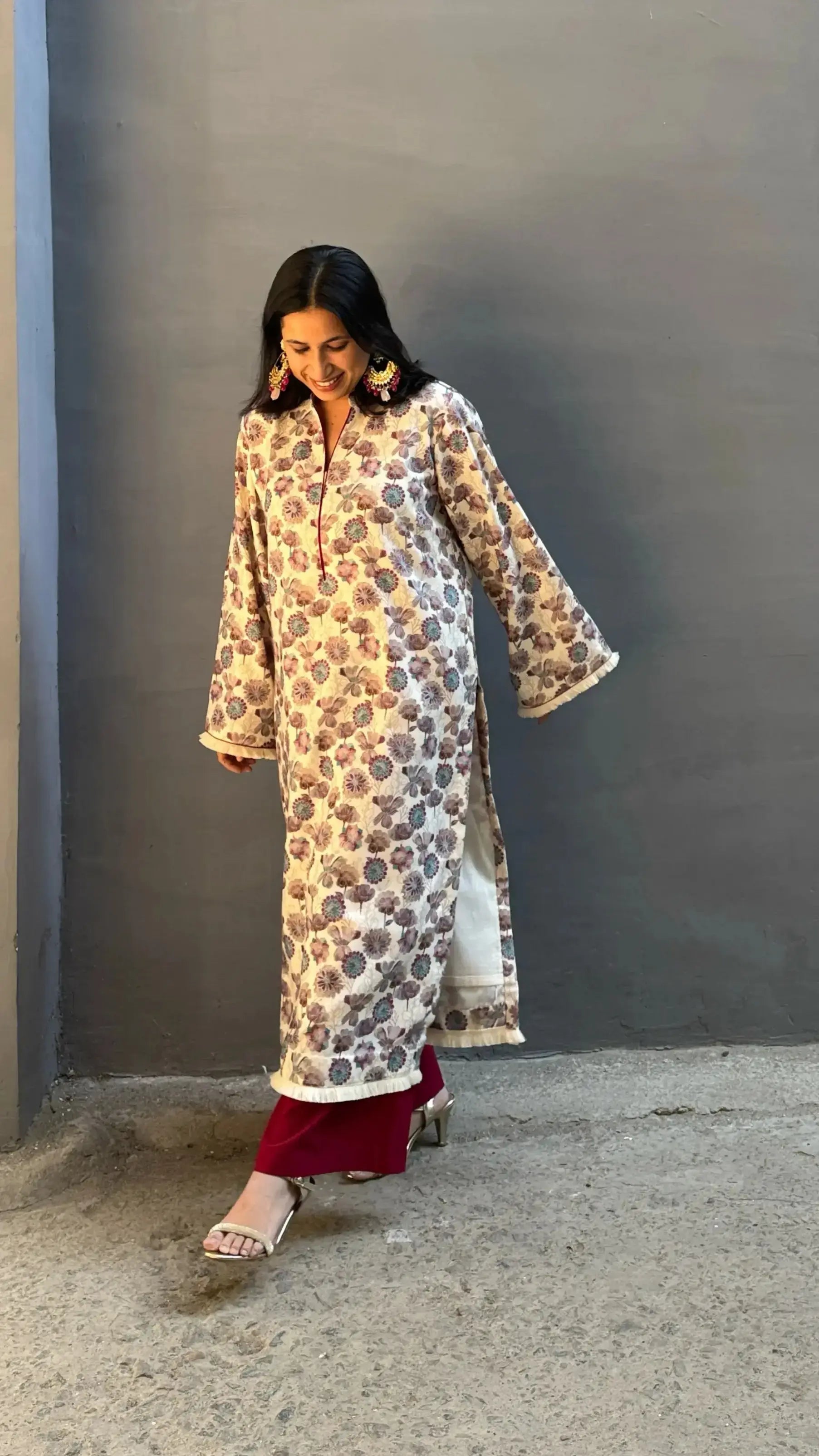 Dhaaga White Suit Set in Winter Spun