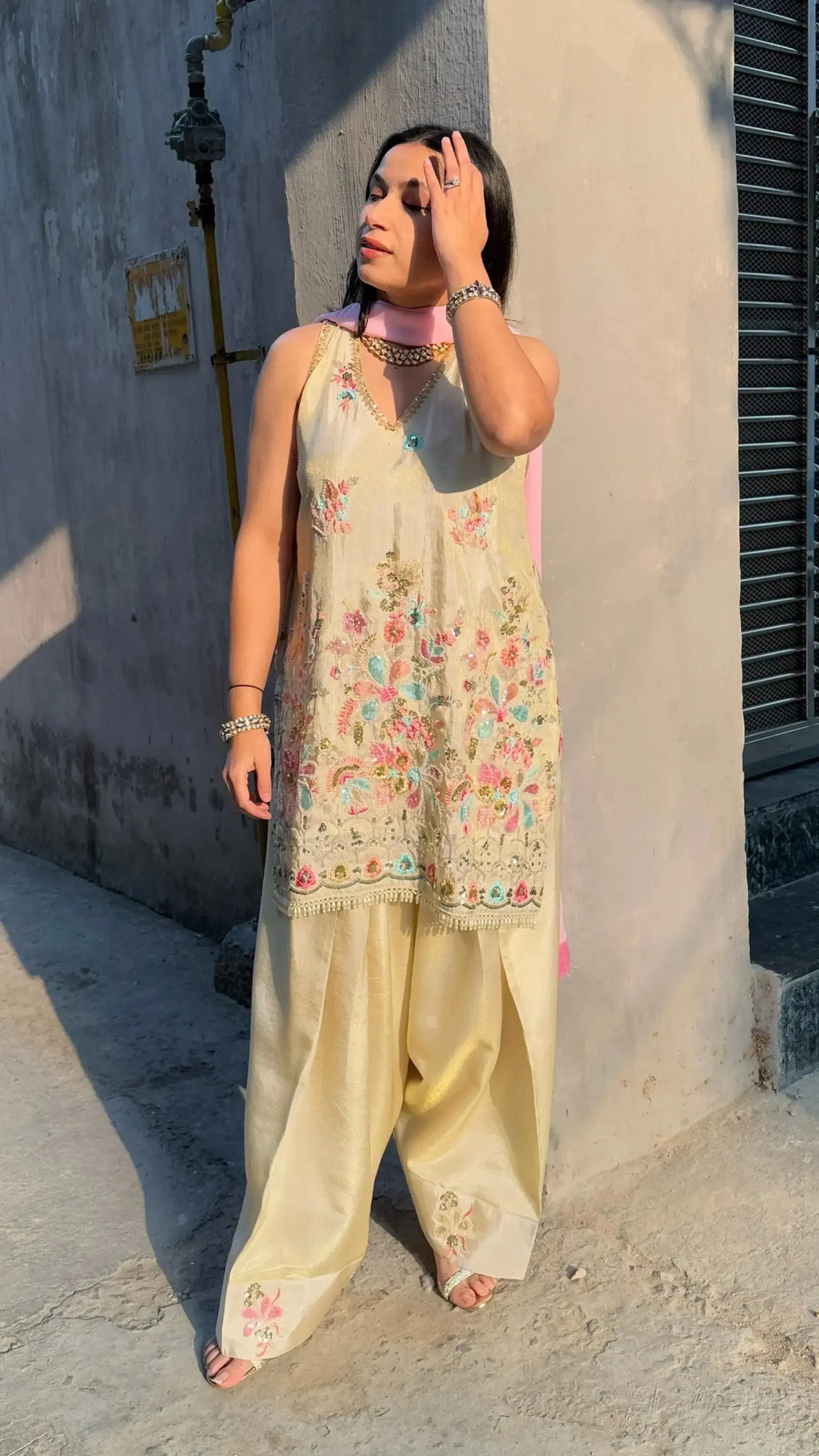 Elegant ZEENAT Farshi Salwar Suit Set from Pyoor featuring oversized salwar design.