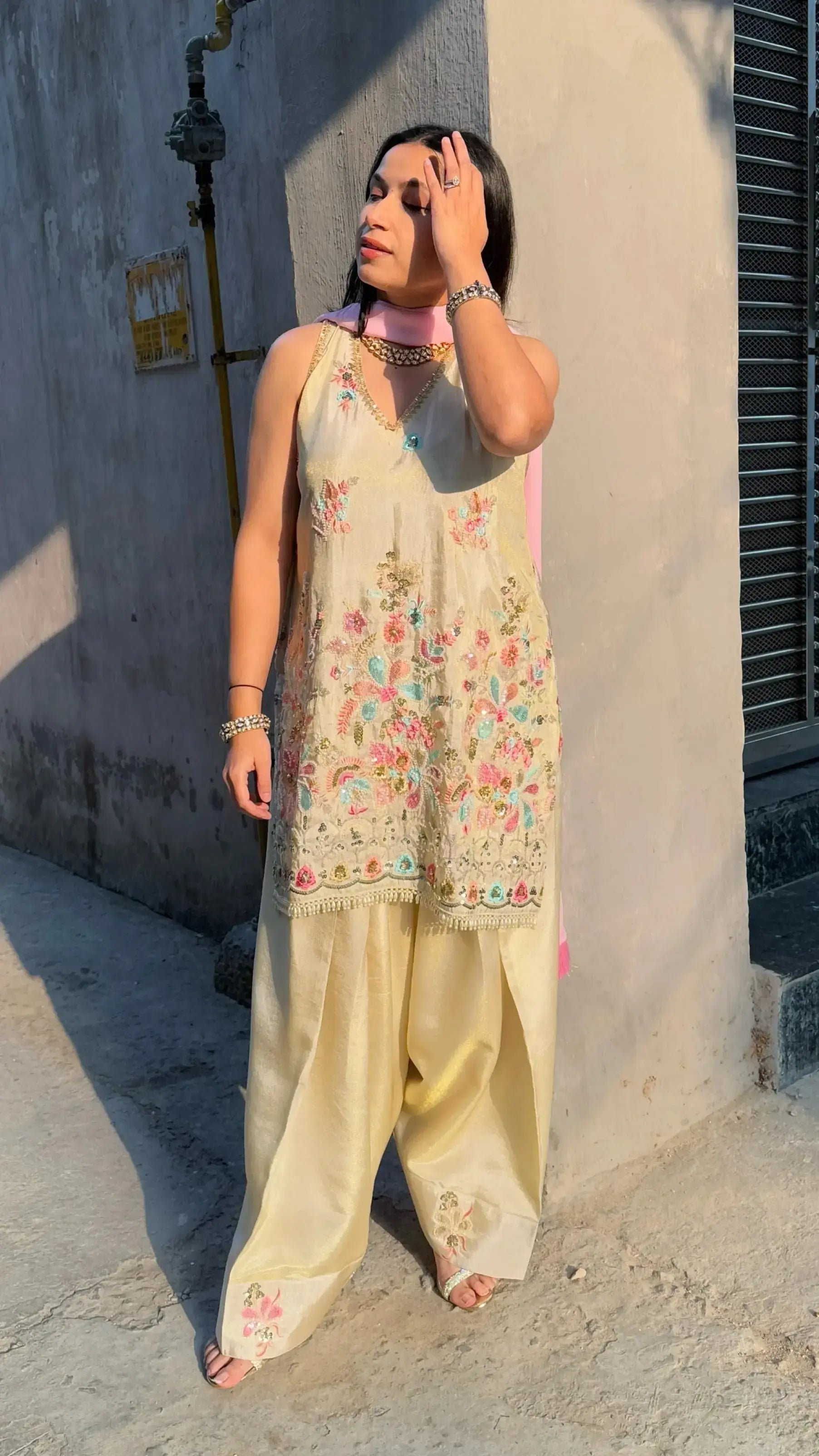 Elegant ZEENAT Farshi Salwar Suit Set from Pyoor featuring oversized salwar design.