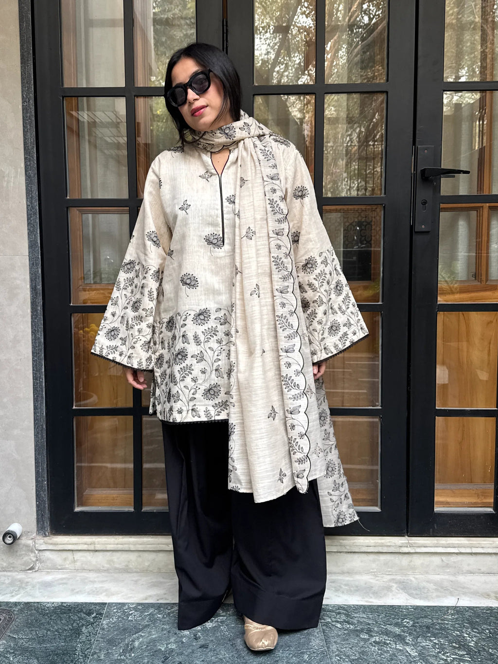 Zora Chanderi Linen Farshi Set from Pyoor featuring detailed embroidery