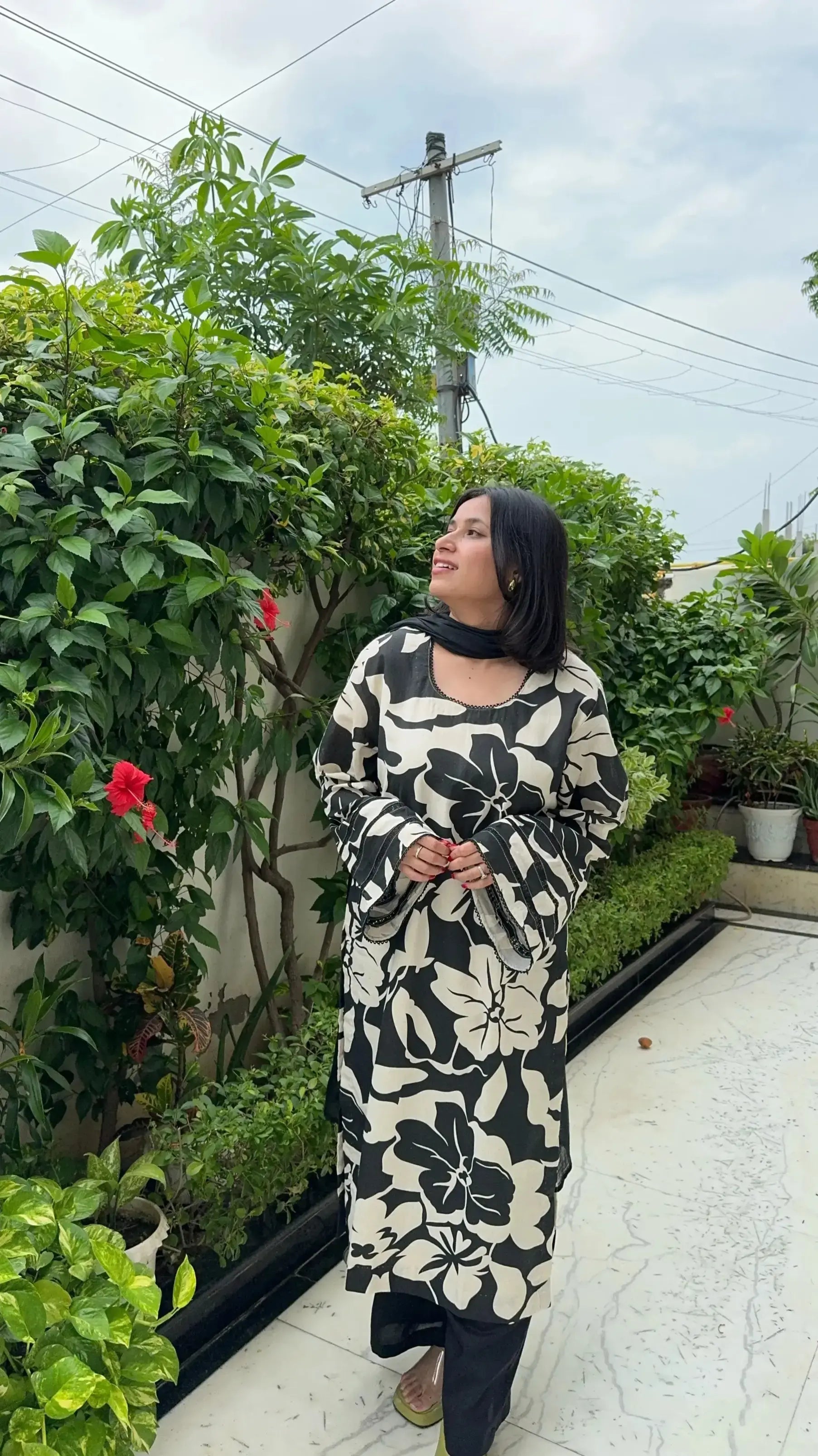 Raat ki Rani Suit Set in oversized fit