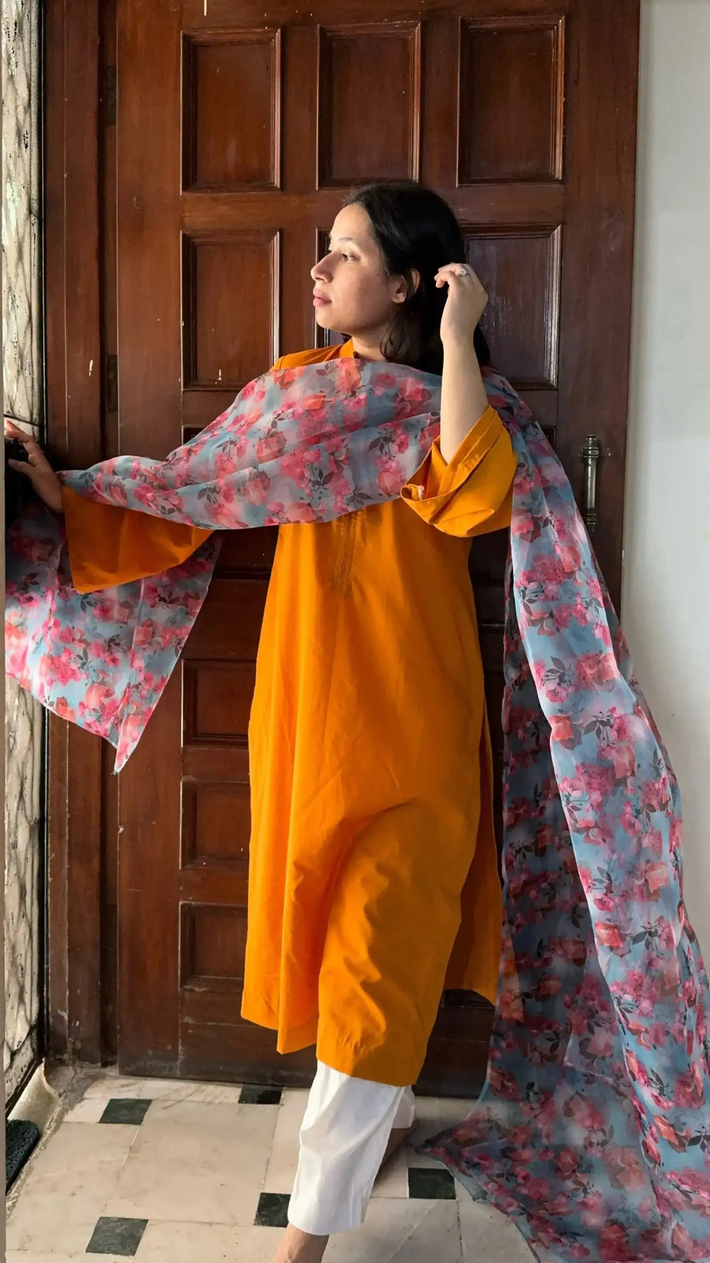 SOLIDS Saffron Set in oversized fit